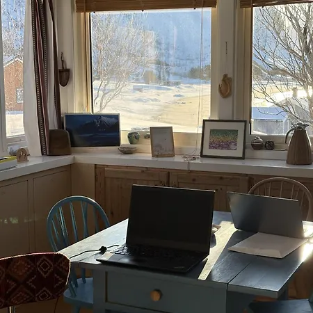 Koselig I Lofoten - Ved Rambergstranda Apartmán *